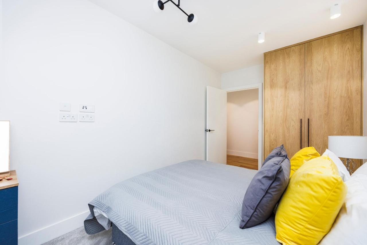 Luxury Spacious 2 Bed Apartment, London - Sk المظهر الخارجي الصورة