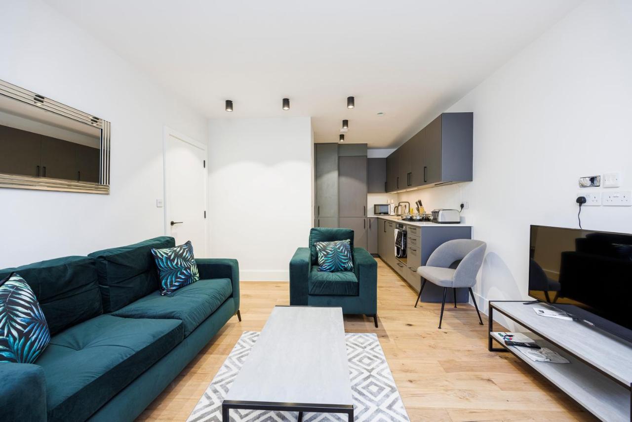 Luxury Spacious 2 Bed Apartment, London - Sk المظهر الخارجي الصورة