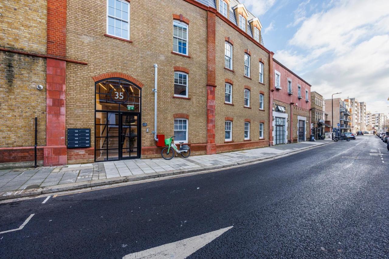 Luxury Spacious 2 Bed Apartment, London - Sk المظهر الخارجي الصورة