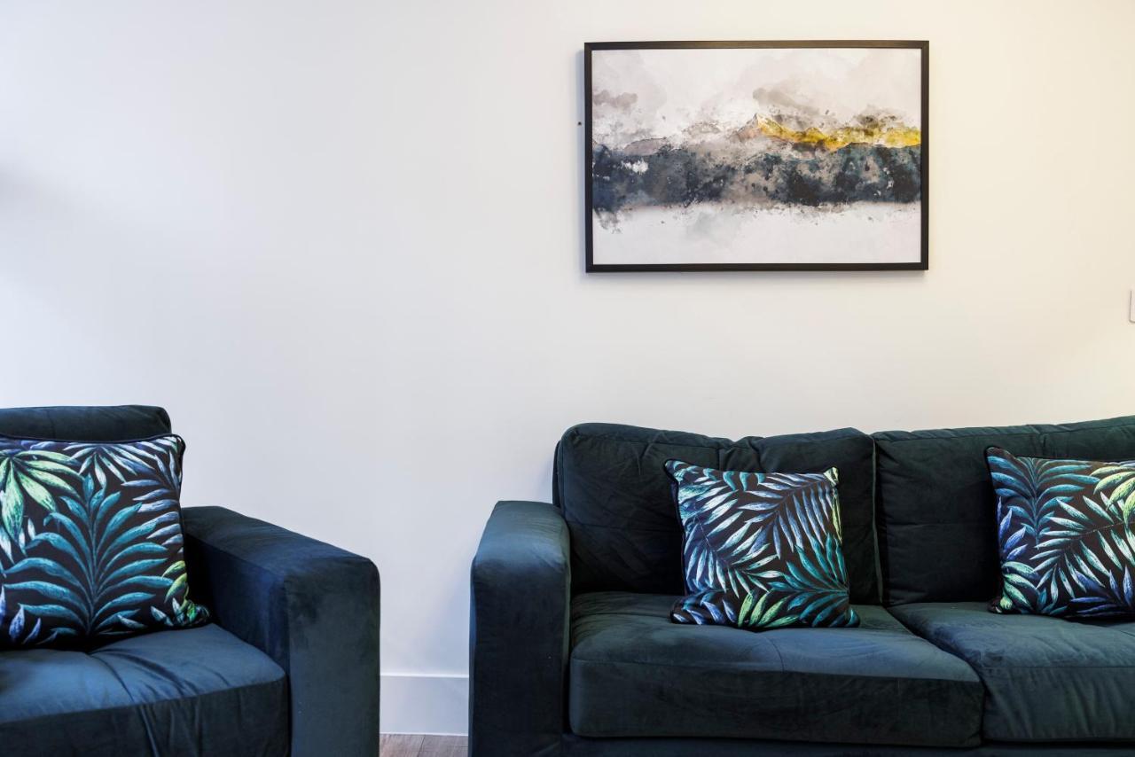 Luxury Spacious 2 Bed Apartment, London - Sk المظهر الخارجي الصورة